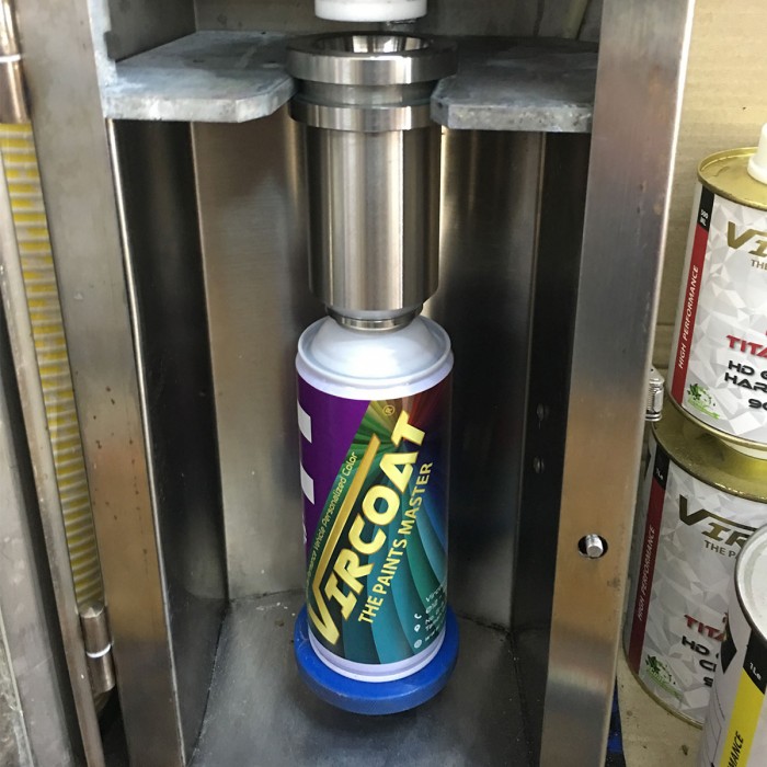 2k silver spray paint