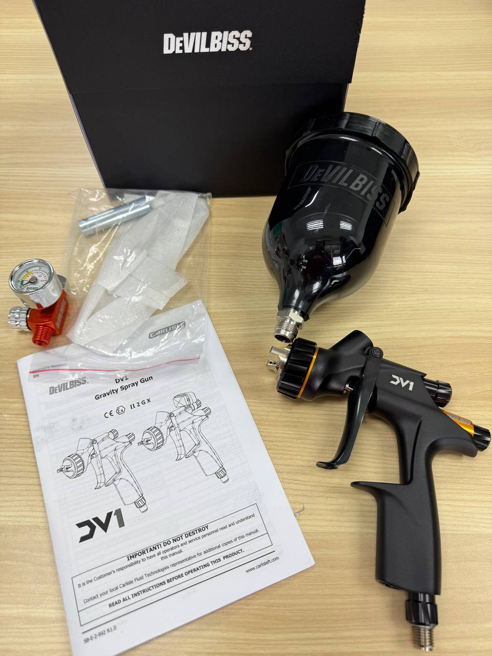 Pistola A Spruzzo HVLP DeVilbiss DV1-C+ Per Verniciature – 1.3mm, Alimentazione A Gravità, Nero Opaco